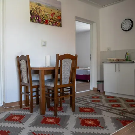 Ismet Apartment
