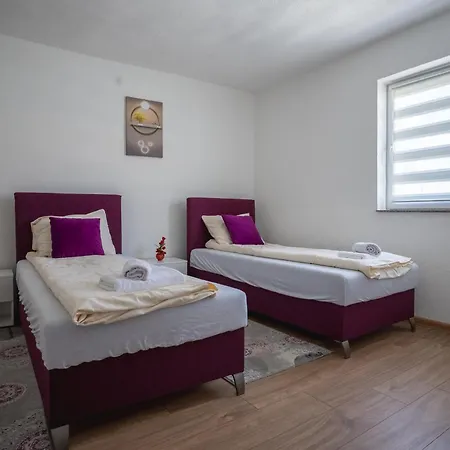 Apartment Ilidza Garden Escape *