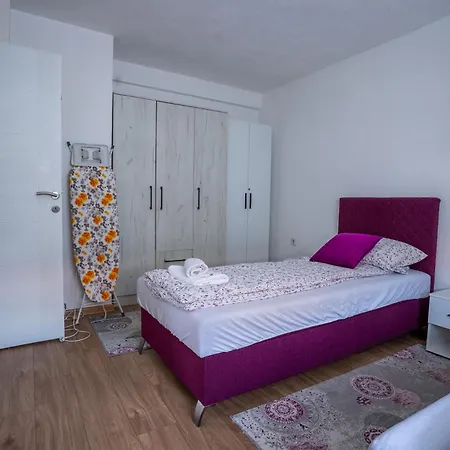 Apartment Ilidza Garden Escape *