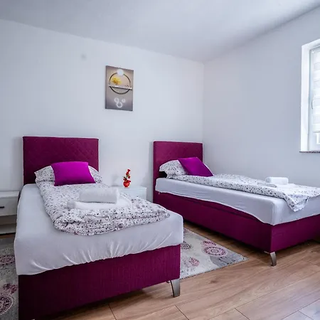 Ilidza Garden Escape *