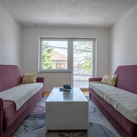 Ilidza Garden Escape *