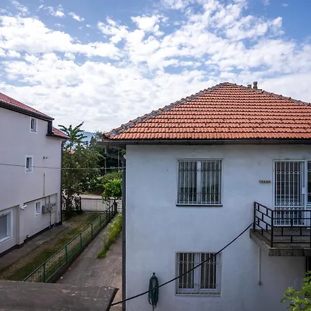 Apartment Ilidza Garden Escape