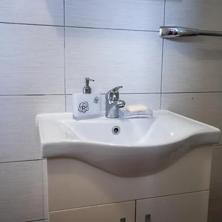Apartment Ilidza Garden Escape