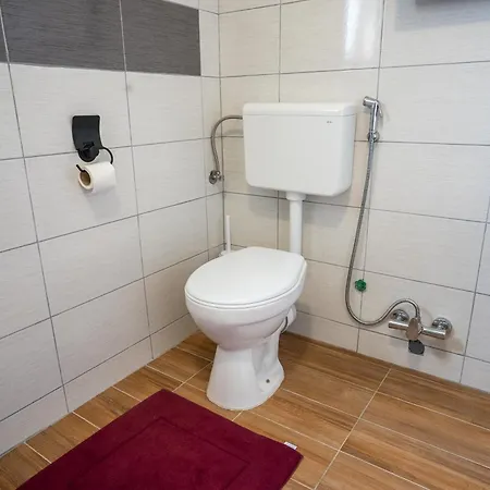 Ilidza Garden Escape *