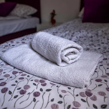 Daire Ilidza Garden Escape