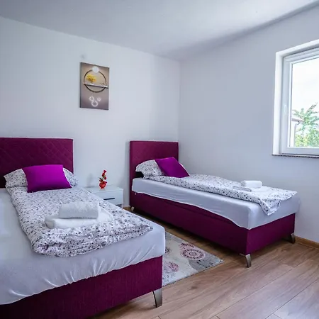 Ilidza Garden Escape *