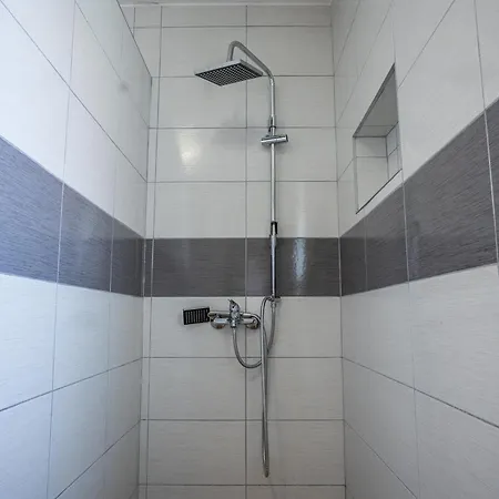 Apartment Ilidza Garden Escape *