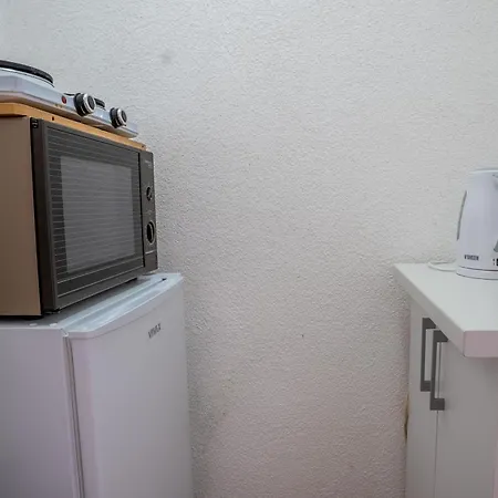 Ilidza Garden Escape *