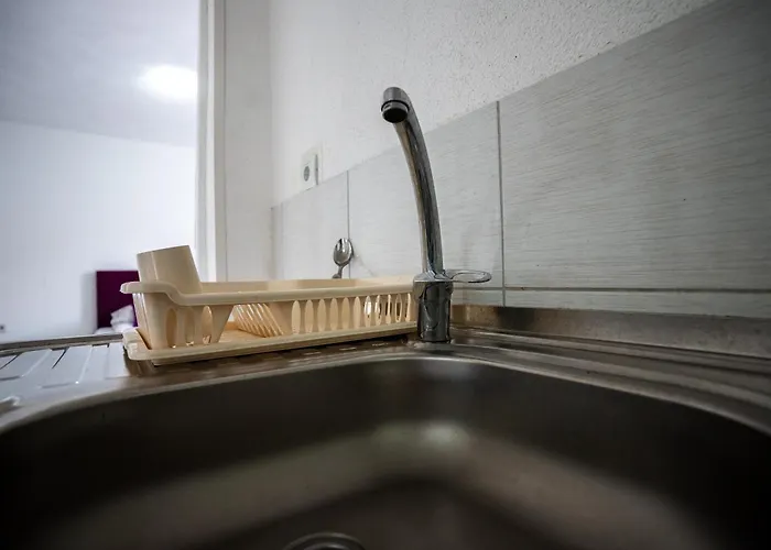 Ilidza Garden Escape *