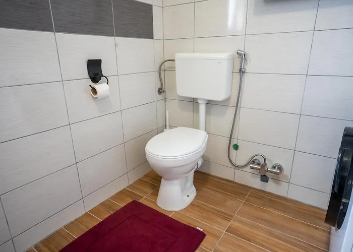 Ilidza Garden Escape *